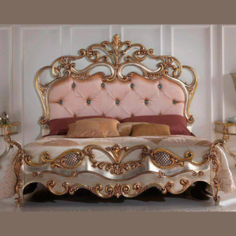 Natural Art & Crafts Boudoir Royal Look Floral Design Baroque Hand-Carved Teak Wood King Size Bed Elegant Vintage Style Bedroom Furniture