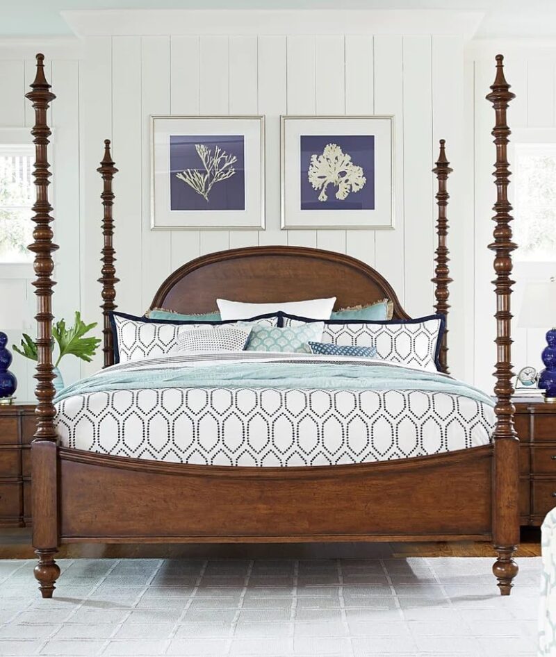 Natural Art & Crafts Lofty Royal Handmade Teak Wood Poster Bed with Matching Bedside Table Honey Finish - Image 2