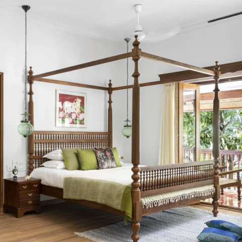 Poster Beds